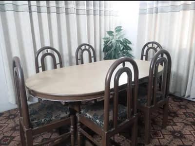 Decent Dining Table ( 6 Seater )