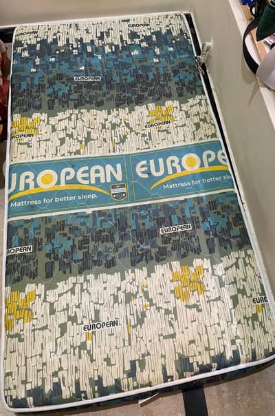 Soft and Medicated European mattress