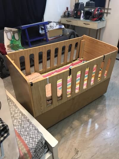 Baby cots like good condition