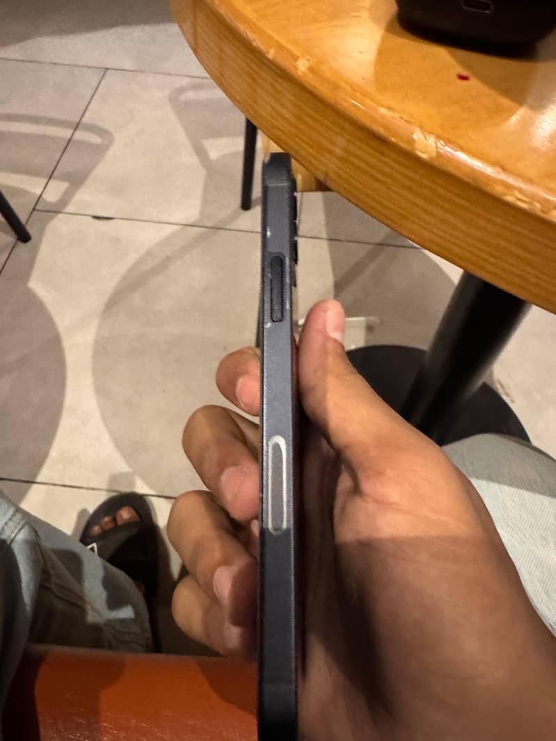 iPhone 12 (NonPTA) 64GB  Water Pack 10/10 Condition  BH 96% 2