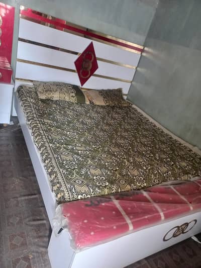 Complete Bed set (5 Pcs)