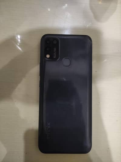 infinix Hot 11 play  4/64