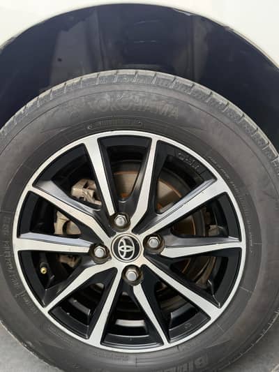 Toyota Yaris 1.5 Ativ X Full Option Car