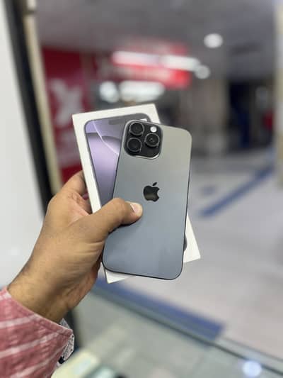 Brand New iphone 16 PRO MAX 256gb Factory unlock 100 health 74 CC