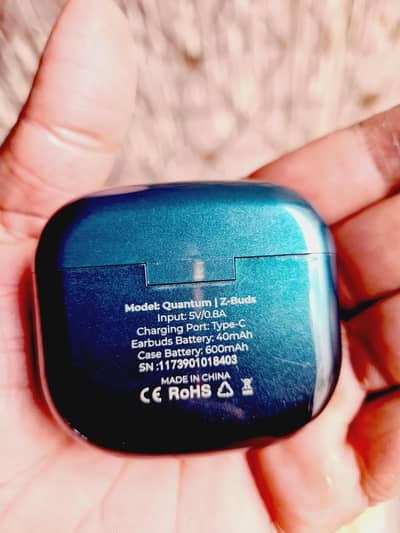 zero life style earbudz