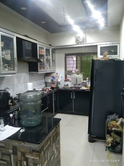 10 marla Lower portion for rent wapda Town ph1 block H4