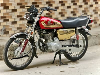 Honda 125 Gold Edition