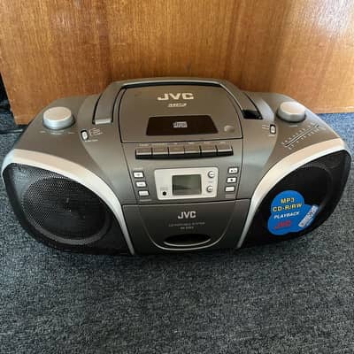 CD, cassette player. Radio