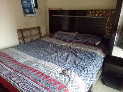 Complete Wooden Bed Set Mattress, Dressing, 2 Side Tables, Iron Stand