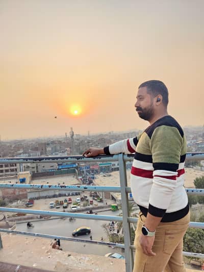 I am Best Driver for Menul Auto Car i need job urgent Base