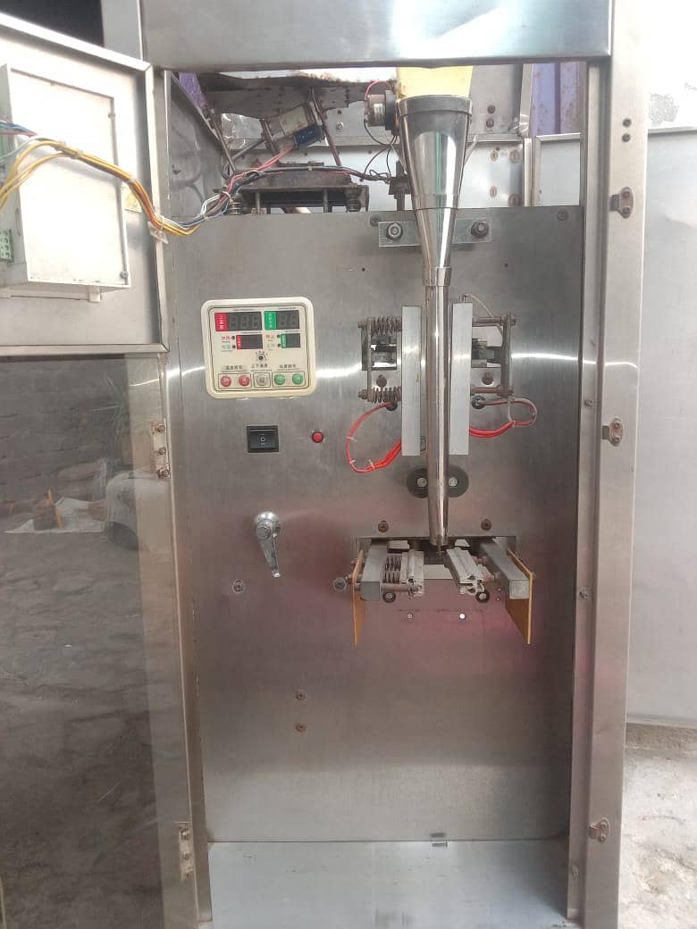 آٹومیٹک ساشے پیکنگ مشین (تجارتی استعمال کے لیے بہترین) 0