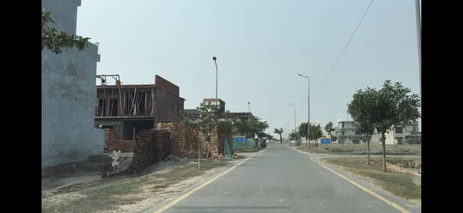 5 Marla Plot Available Best Location In Diamond Block