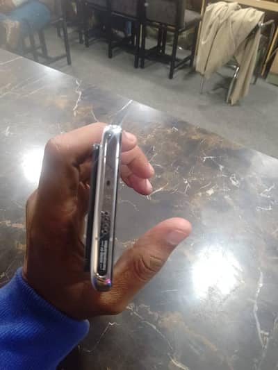 brand new mobile camera quality nice 120X zoom mobile condition 10/10