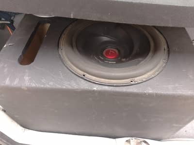 Kenwood woofer and amplifier