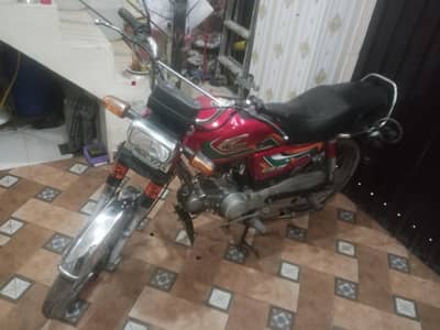 United 70 for sale . 0336-1409736