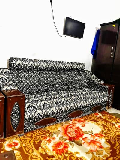 Luxury Sofa Set For Urgent Sale