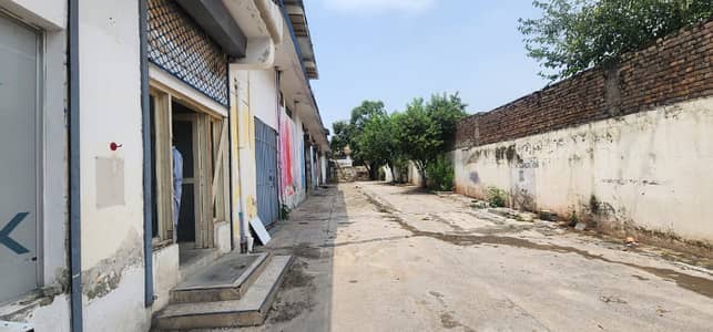 Ready to Move 10,000 Sqft Warehouse with Docking Area Heighted Good Location for Rent in I-10