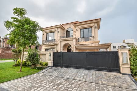 24 Marla Corner Luxurious House With Basement For Sale Superb Location Phase 8 Lahore