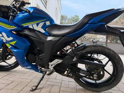 suzuki gixcer 150cc