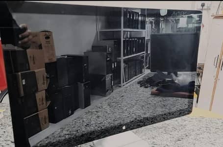 Apple 27 inch 2k Cimea display  Led