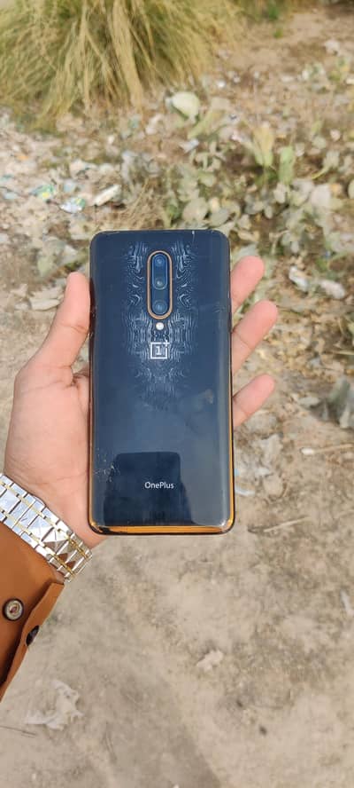 Oneplus 7t pro mclaren 5g. 12gb ram 256 memory