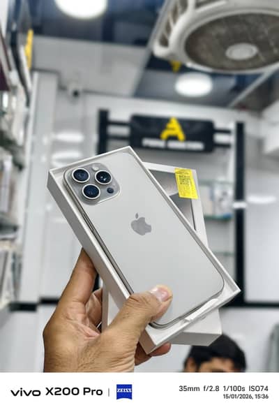 iphone 15 pro max | 256gb | non-pta | bh 97% | 10\9.5 | esim