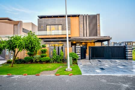 TASK EST OFFER : 1 Kanal Brand New Designer House For RENT In Phase 6 DHA