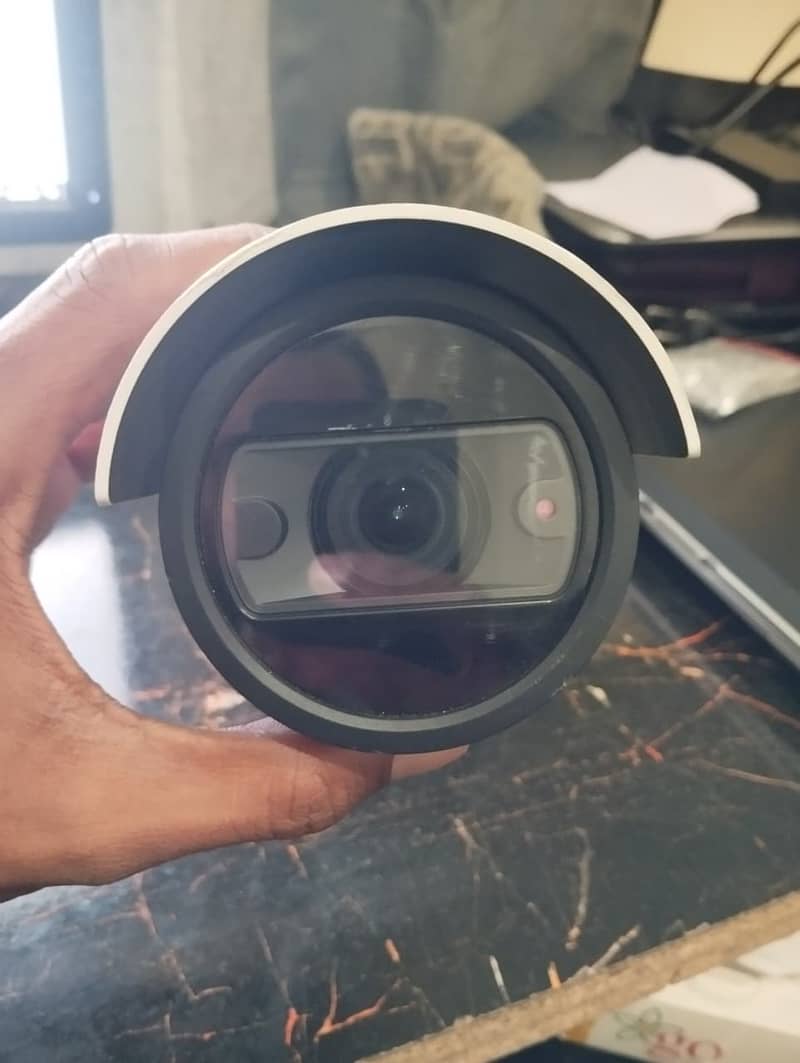 AXIS P1448-LE Network Camera 2