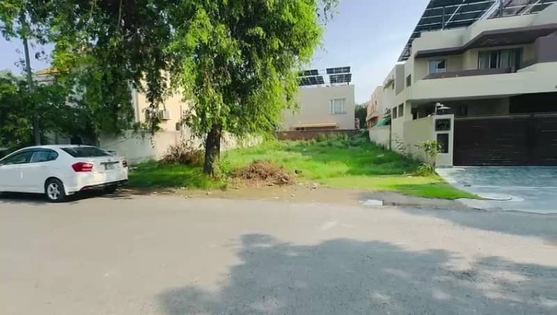 Plot Number Near 819 Prime Location Plot 0