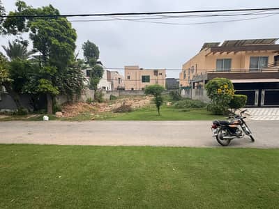 Prime Location Plot at very affordable price premium Location