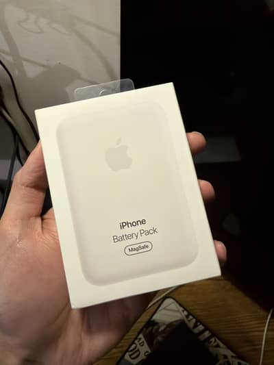 Original Apple Magsafe Powerbank (Lighting Model)