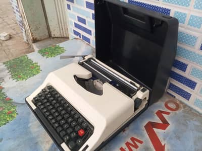 typewriter Olivette manual