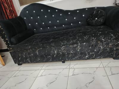 Deewan black colour with beautiful design printed on cover