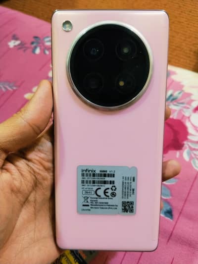 infinix Zero 40 8+8 rom 256gb 10 months warranty