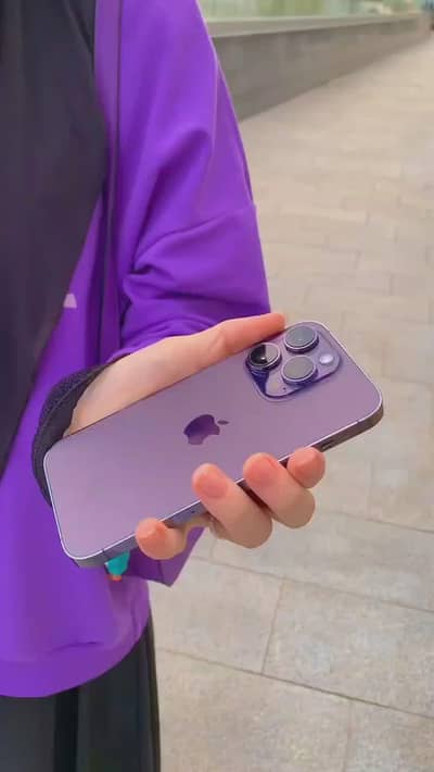 Iphone 14 pro max excellent condition