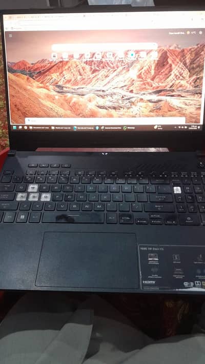 ASUS TUF DASH 15 GAMING Laptop