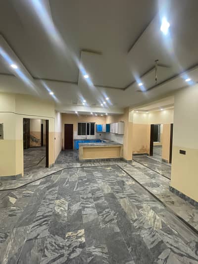 10 marla 2 portion for rent