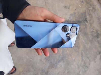 Infinix Hot 30i