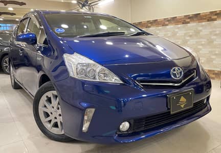 TOYOTA PRIUS ALPHA HYBRID 1.8 MODEL 2013 REGISTERED 2023