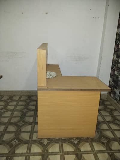 Office furniture for it users