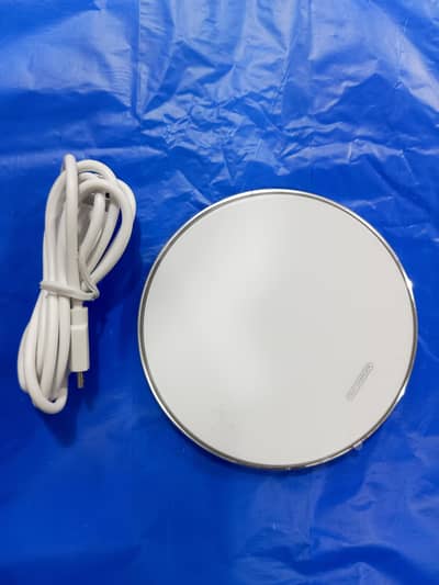 Wireless Chargers for Android & iOS phones