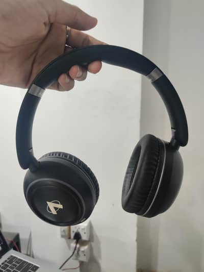 Audionic Hammer wireless headphone