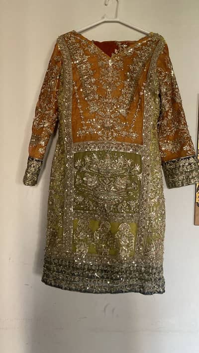 Preloved mehndi dress