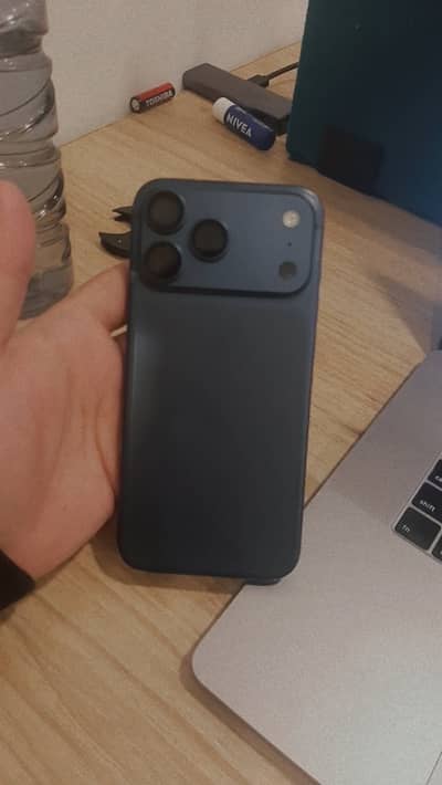 Iphone 17 pro max non pta