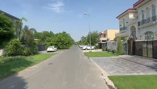 Plot Number Near 132 DB Pole Clear Plot