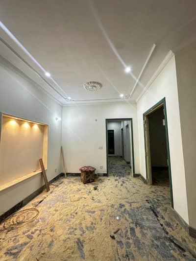 2 MARLA FLAT FOR RENT IN MILITARY ACCOUNTS SOCIETY NEAR COLLAGE ROAD LAHORE