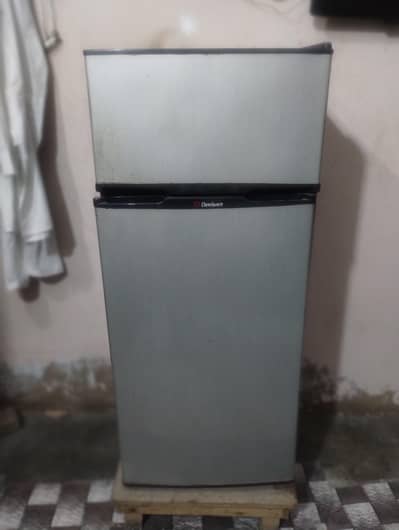 Dawlance refrigerator small size