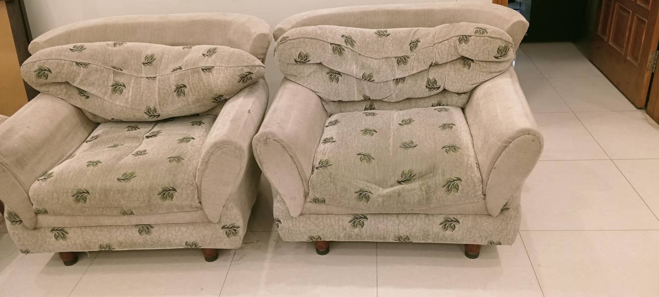 2 Seater Sofa 0