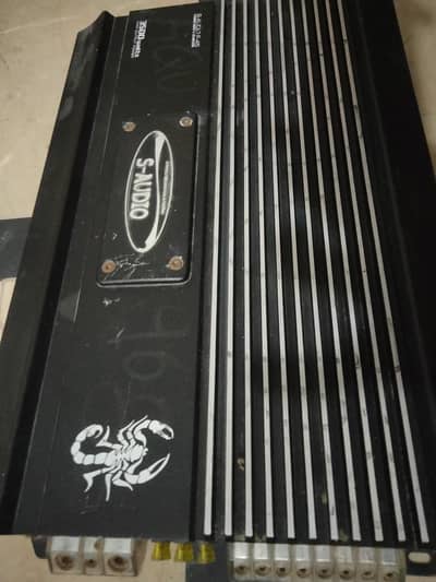 S audiO japani pwoer amp