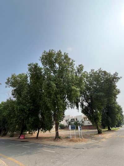 Super Hot Corner Plot 1 Kanal + 310 Sq. Ft For Sale | DHA Phase 5, G Block | Prime Location